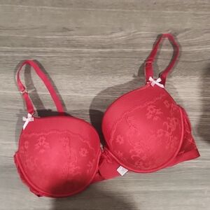 Victoria's Secret Red Floral Lace Bra